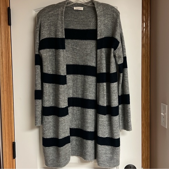 Sophie Rue - Demeter Cardigan - Picture 2 of 4